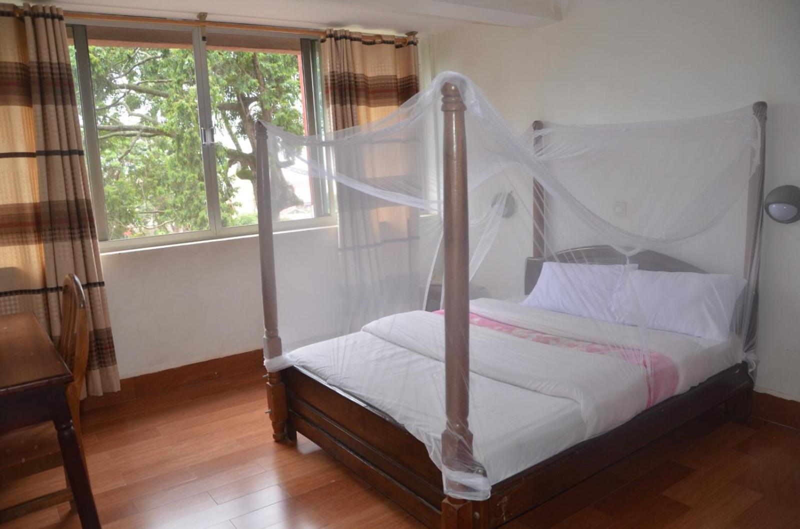 Entebbe Flights Motel Zewnętrze zdjęcie