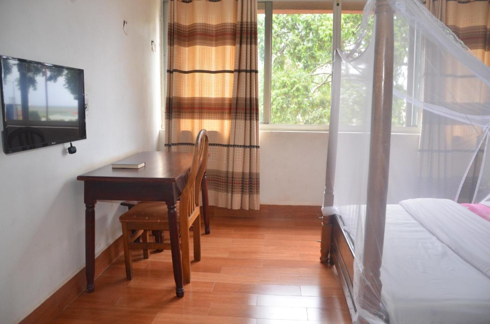 Entebbe Flights Motel Zewnętrze zdjęcie