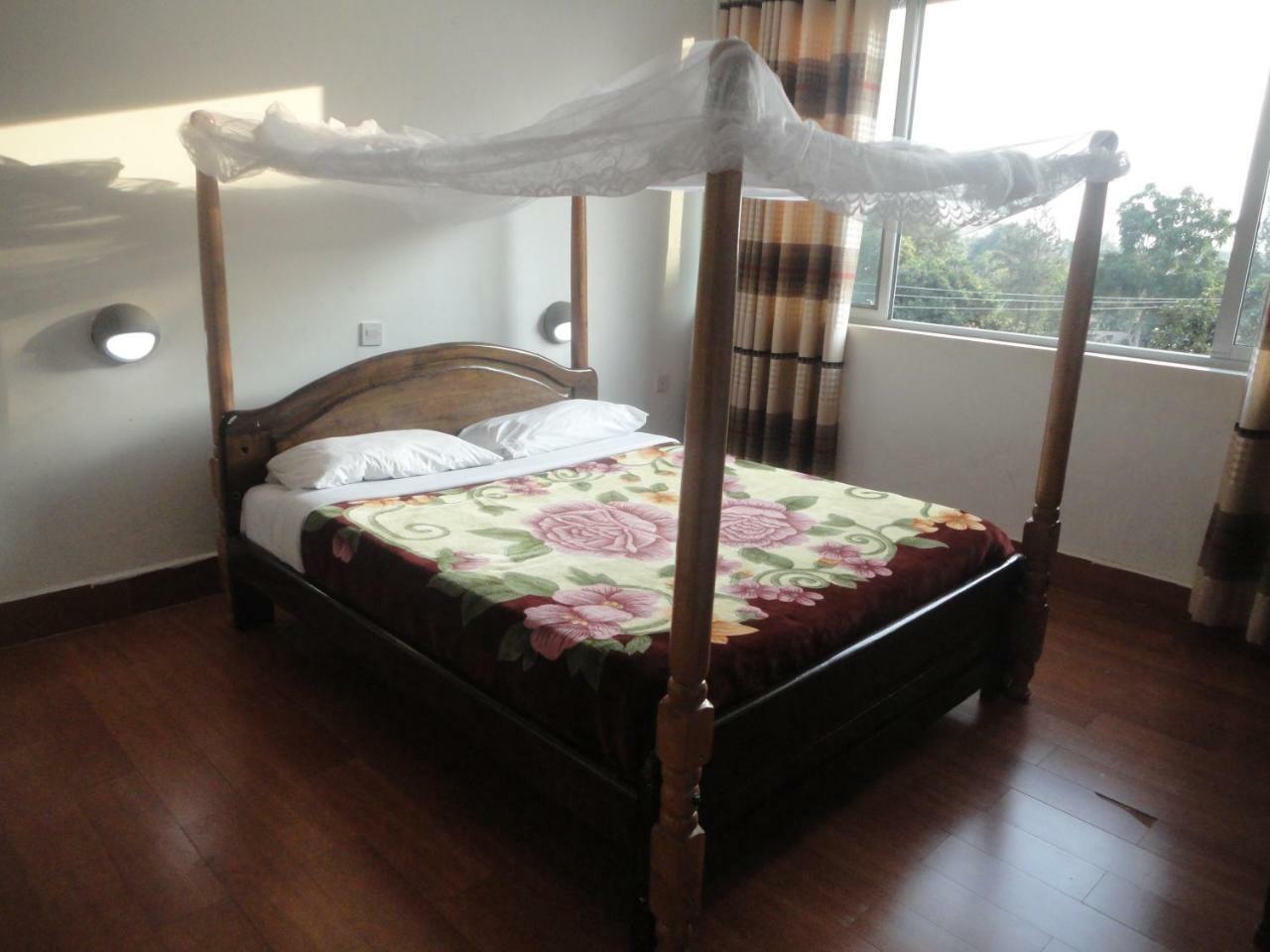 Entebbe Flights Motel Zewnętrze zdjęcie