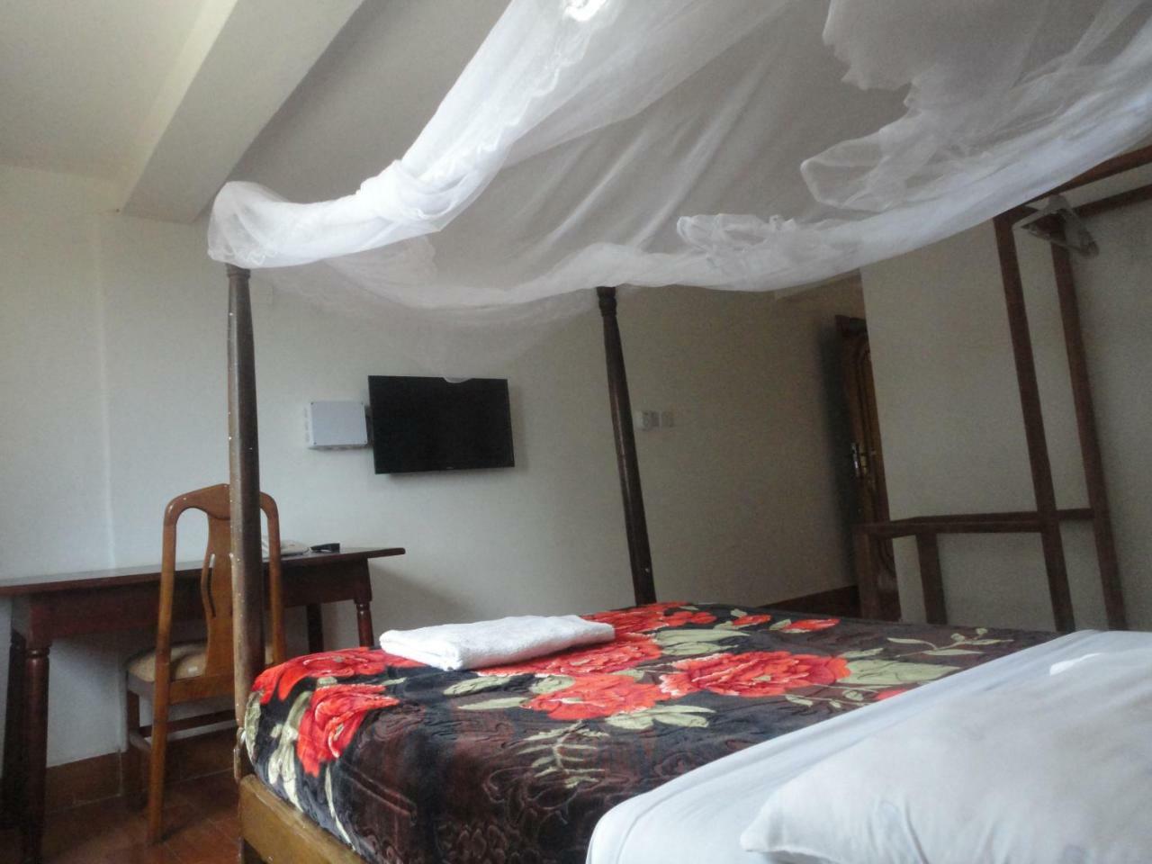 Entebbe Flights Motel Zewnętrze zdjęcie